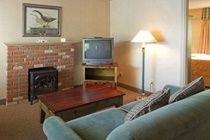 Hotel Comfort And Suites